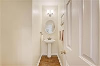 322 Clubview Road, Summerville, SC 29485