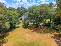 322 Clubview Road, Summerville, SC 29485