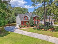 322 Clubview Road, Summerville, SC 29485