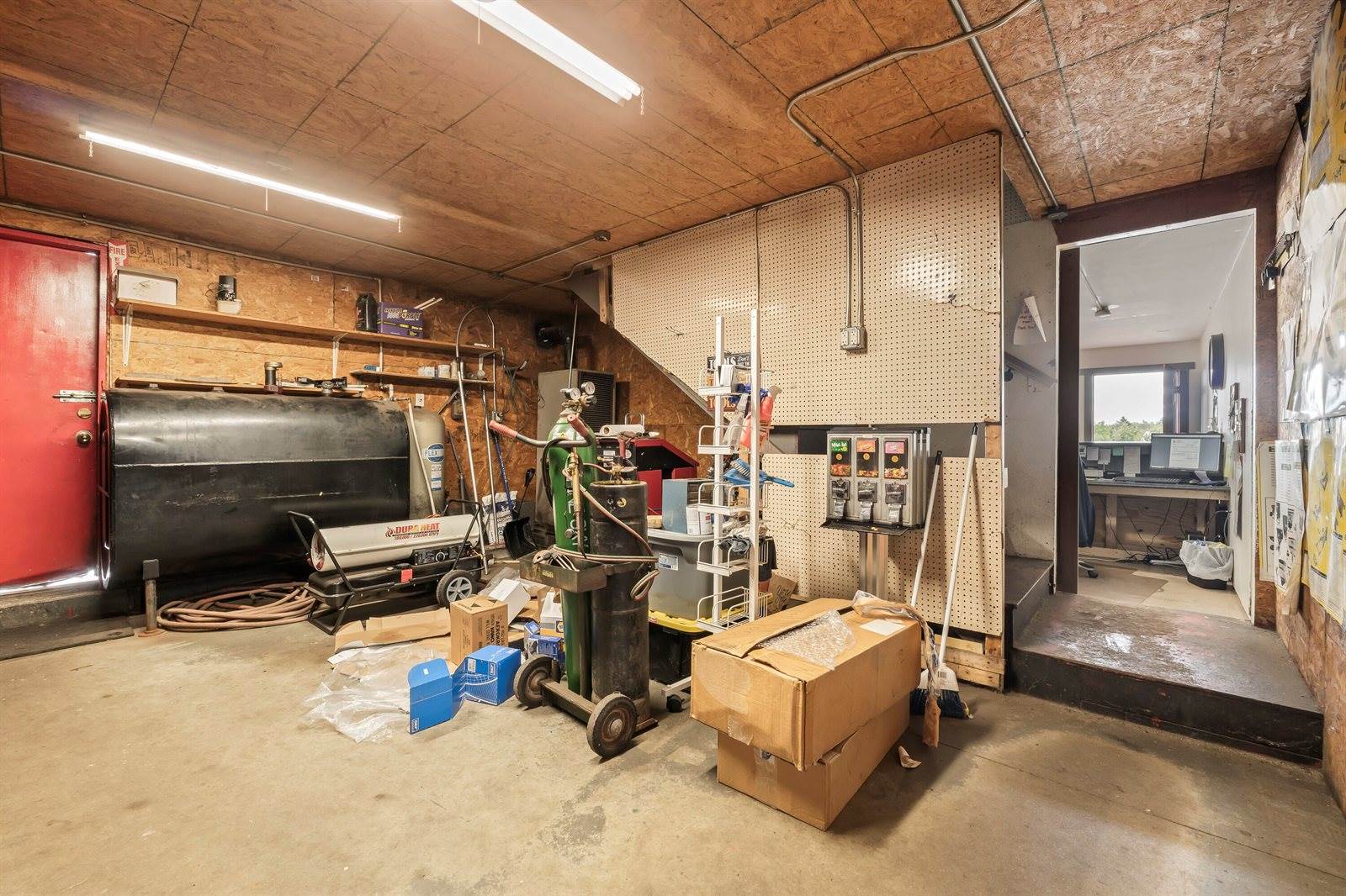 34 Compass Lane, Topsham, ME 04086