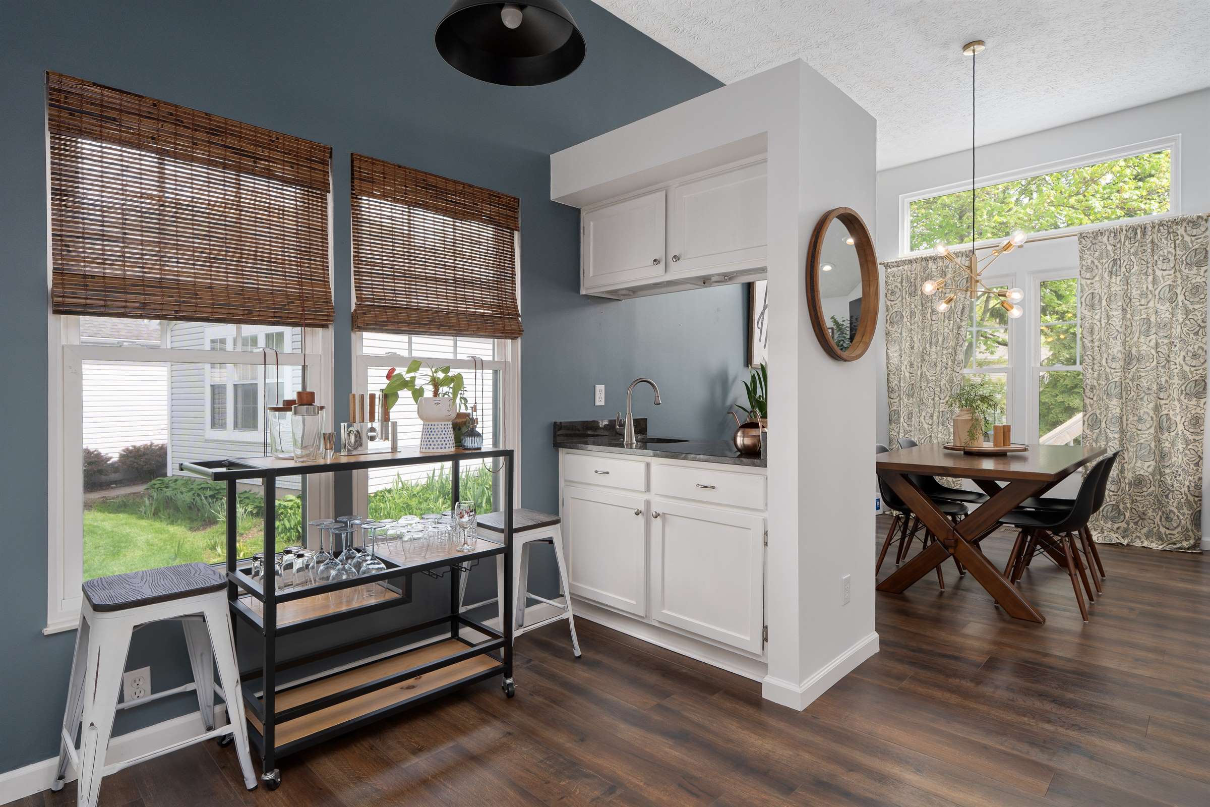 5372 Thistledown Dr, Columbus, OH 43221