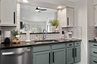 5372 Thistledown Dr, Columbus, OH 43221