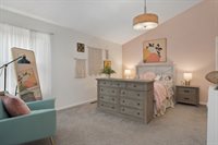 5372 Thistledown Dr, Columbus, OH 43221