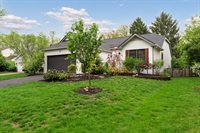 5372 Thistledown Dr, Columbus, OH 43221