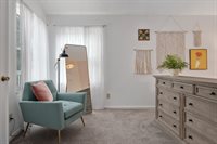 5372 Thistledown Dr, Columbus, OH 43221