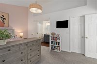 5372 Thistledown Dr, Columbus, OH 43221