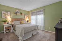 5372 Thistledown Dr, Columbus, OH 43221