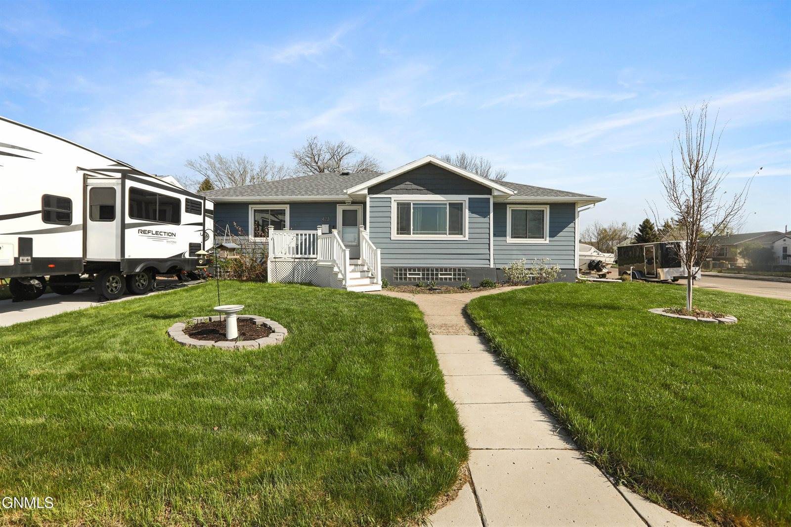 423 8th Street East, Williston, ND 58801