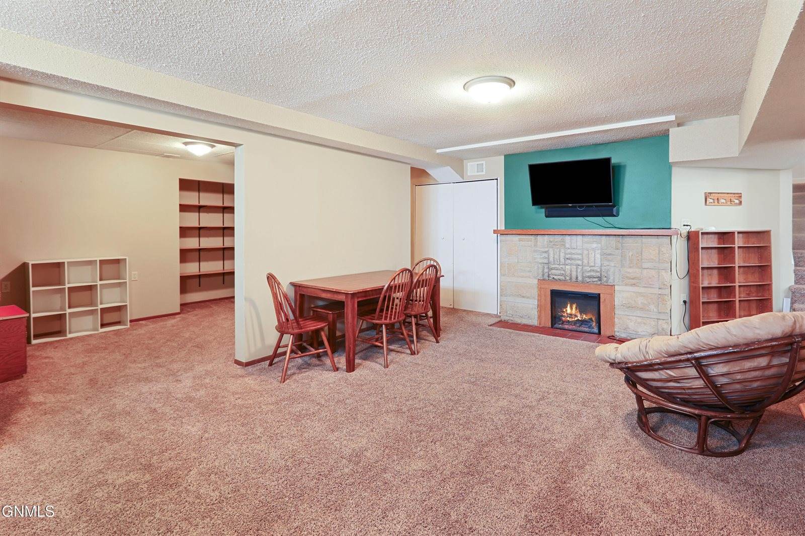 423 8th Street East, Williston, ND 58801