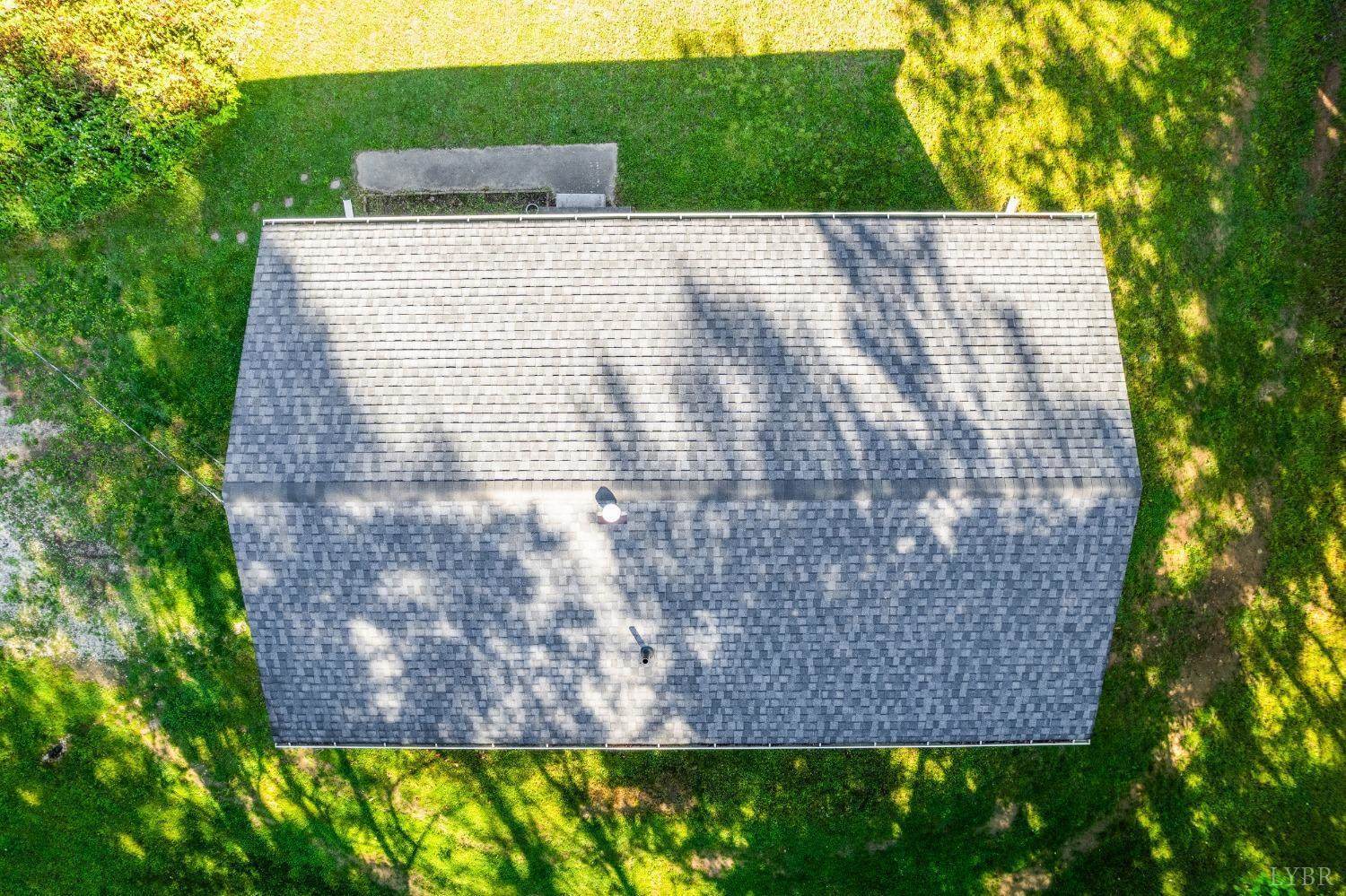 9124 Oakville Road, Gladstone, VA 24553