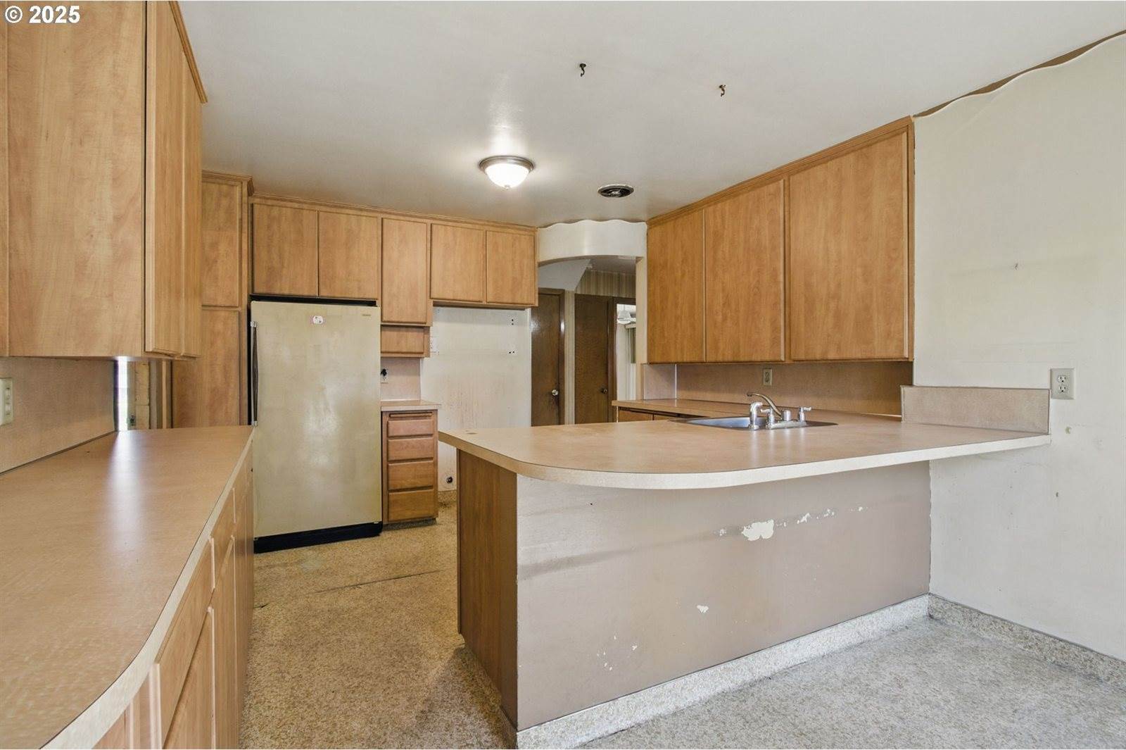 4514 NE Campaign St, Portland, OR 97218