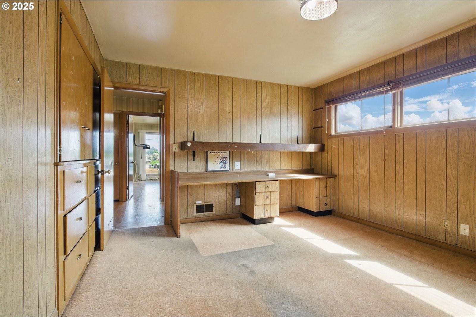 4514 NE Campaign St, Portland, OR 97218