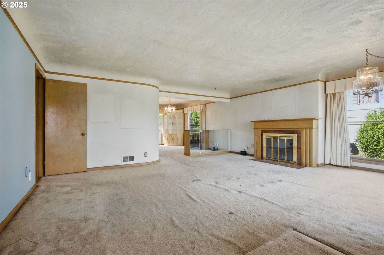 4514 NE Campaign St, Portland, OR 97218