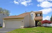 10 Cripple Creek Road, Howell, NJ 07731