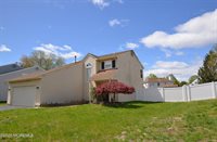 10 Cripple Creek Road, Howell, NJ 07731