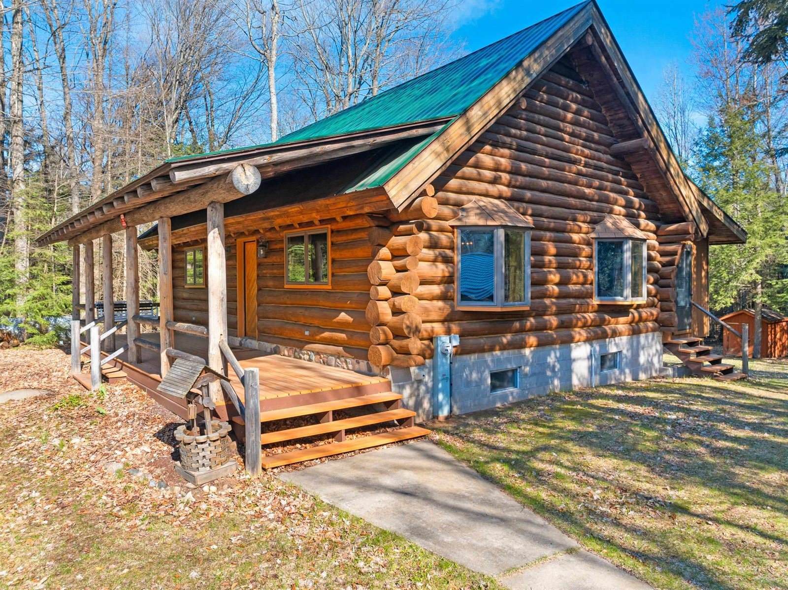 W7412 Jossart Road, Pembine, WI 54156