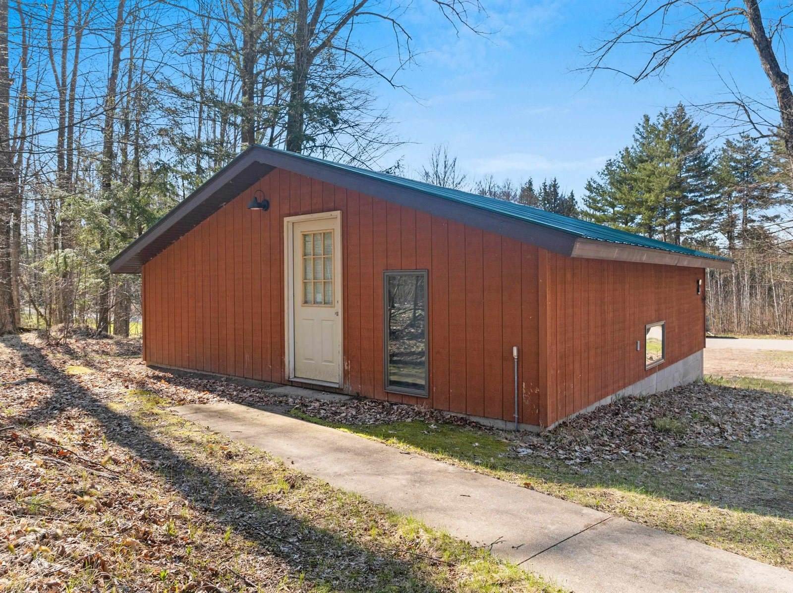 W7412 Jossart Road, Pembine, WI 54156