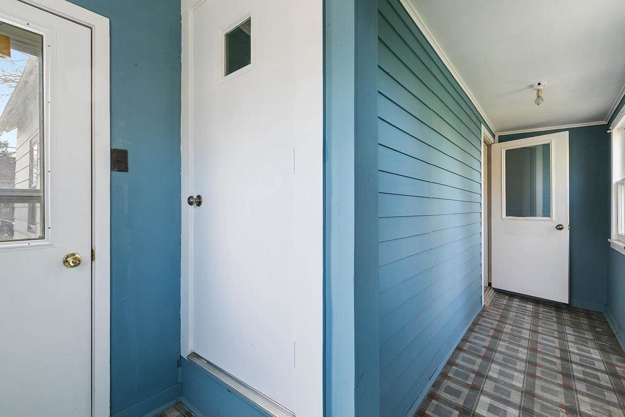 1108 Hawthorne Street, Two Rivers, WI 54241