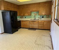 120 East Street, Potosi, WI 53820