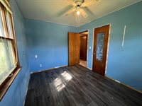 120 East Street, Potosi, WI 53820