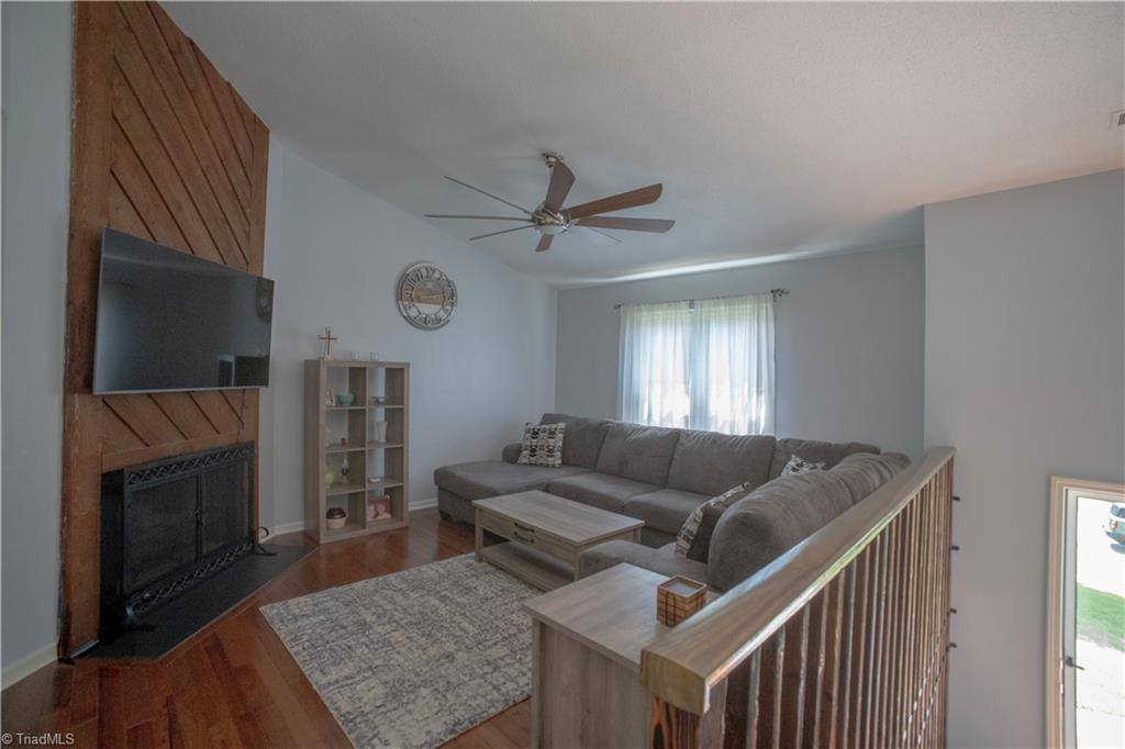 1573 Twin Oaks Drive, King, NC 27021