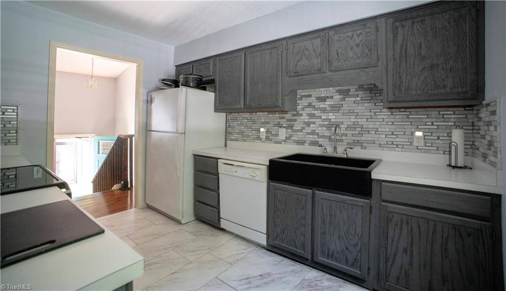 1573 Twin Oaks Drive, King, NC 27021