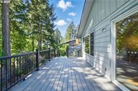 6490 Chessington Ln, Gladstone, OR 97027