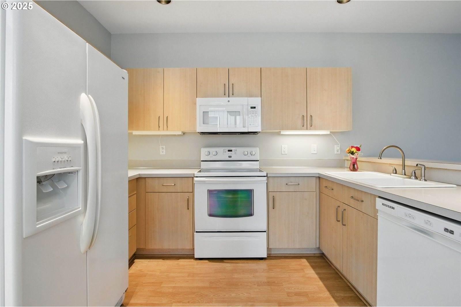 8564 North Mohawk Ave, Portland, OR 97203