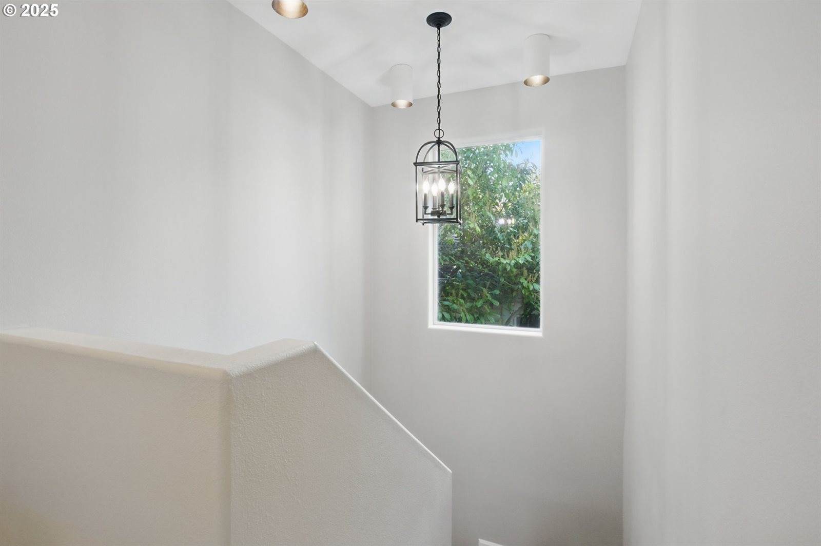 8564 North Mohawk Ave, Portland, OR 97203