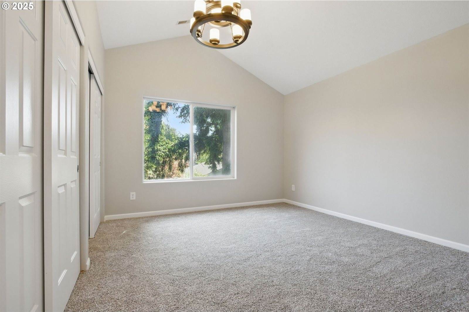 8564 North Mohawk Ave, Portland, OR 97203