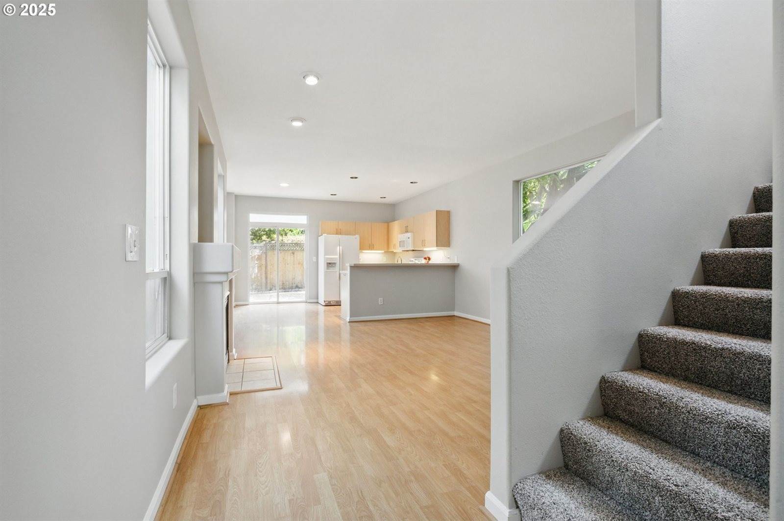 8564 North Mohawk Ave, Portland, OR 97203