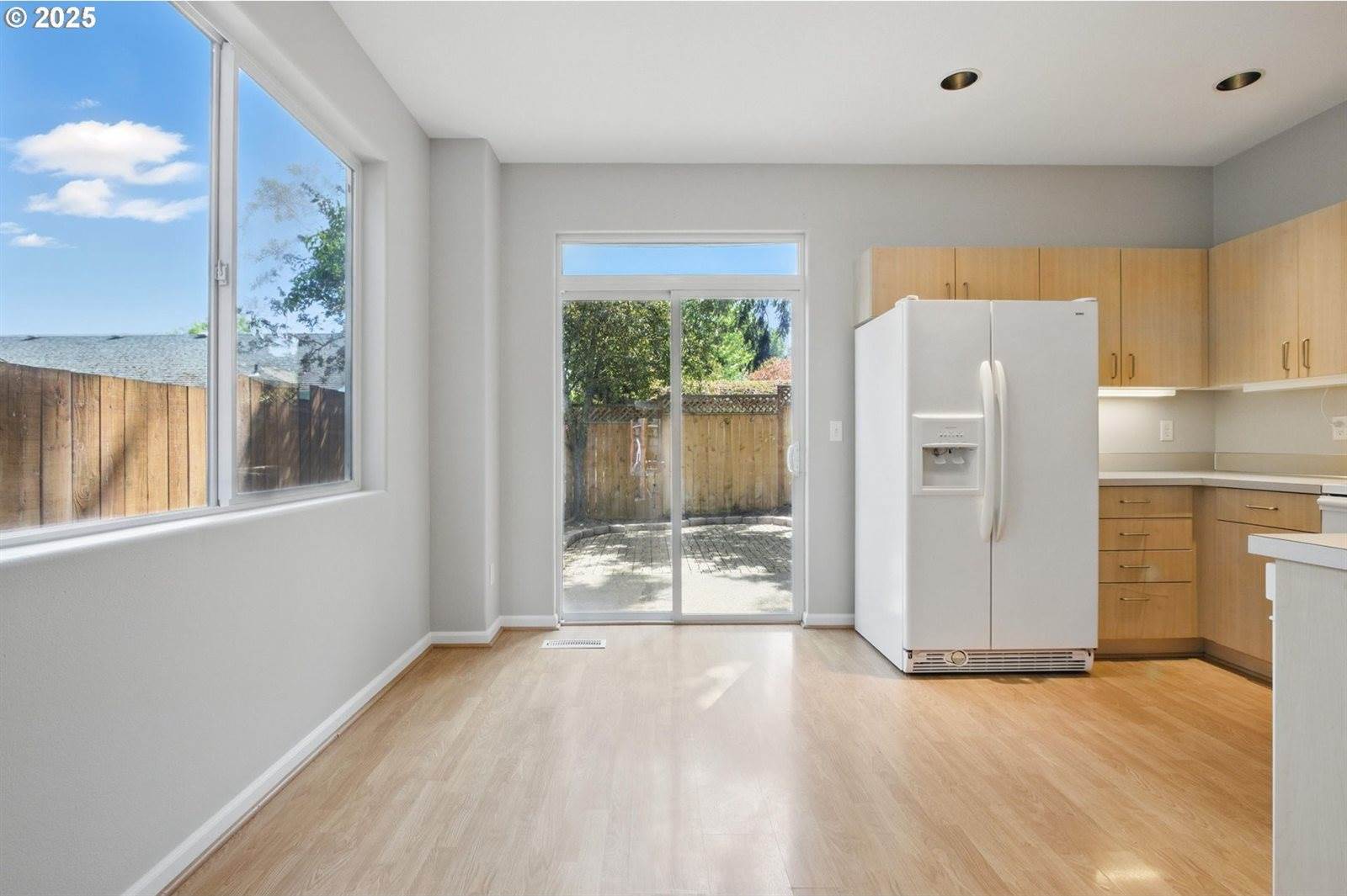 8564 North Mohawk Ave, Portland, OR 97203