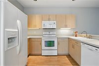 8564 North Mohawk Ave, Portland, OR 97203