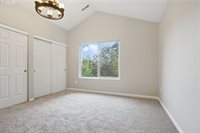 8564 North Mohawk Ave, Portland, OR 97203