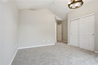 8564 North Mohawk Ave, Portland, OR 97203