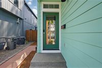 8564 North Mohawk Ave, Portland, OR 97203