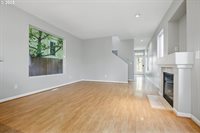 8564 North Mohawk Ave, Portland, OR 97203