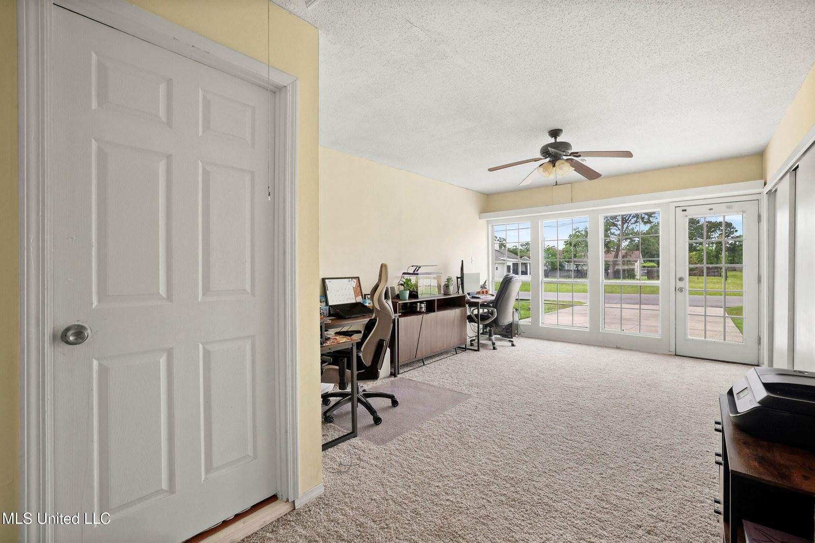 11066 Bayview Lane, Biloxi, MS 39532