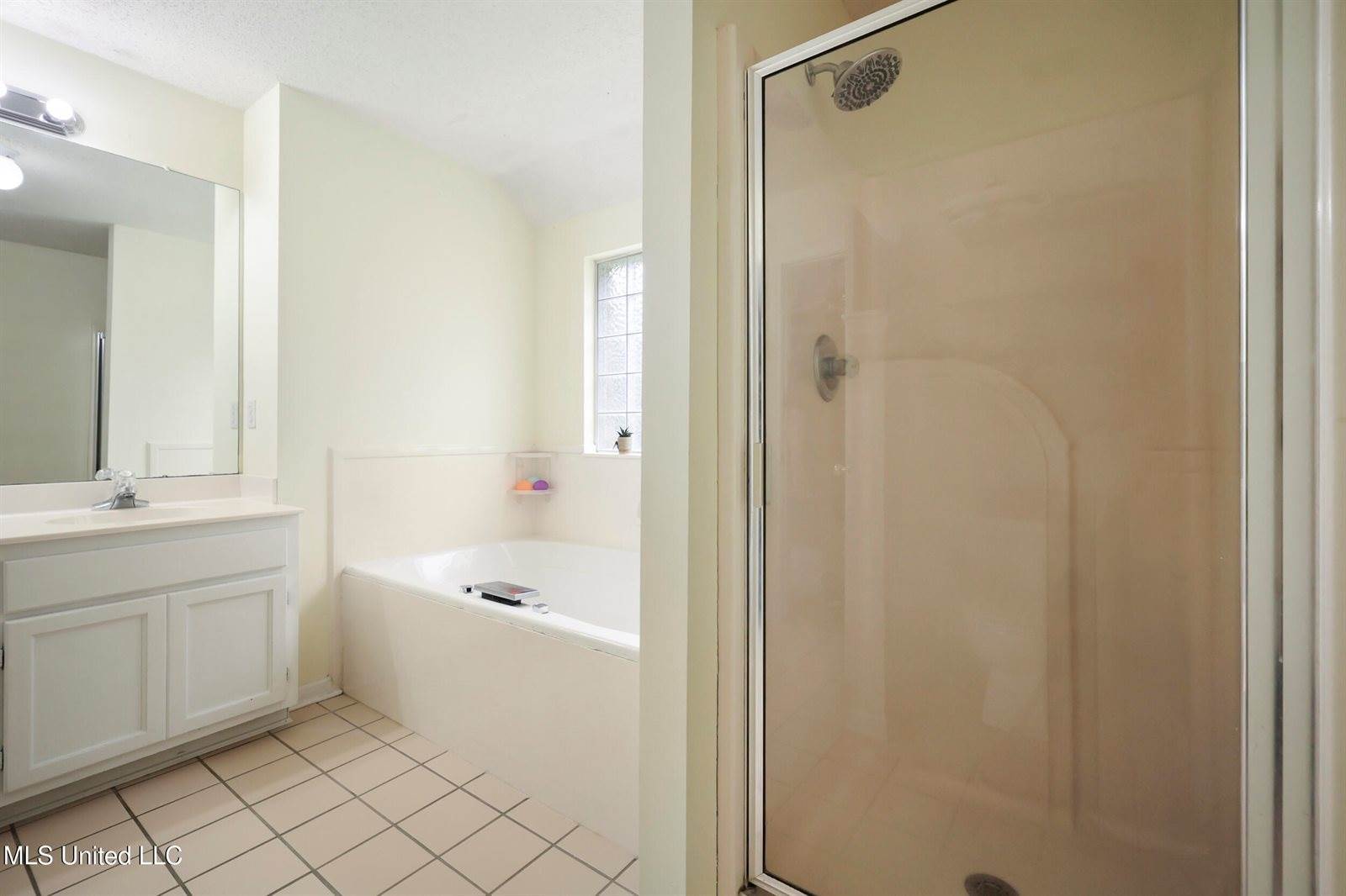 11066 Bayview Lane, Biloxi, MS 39532