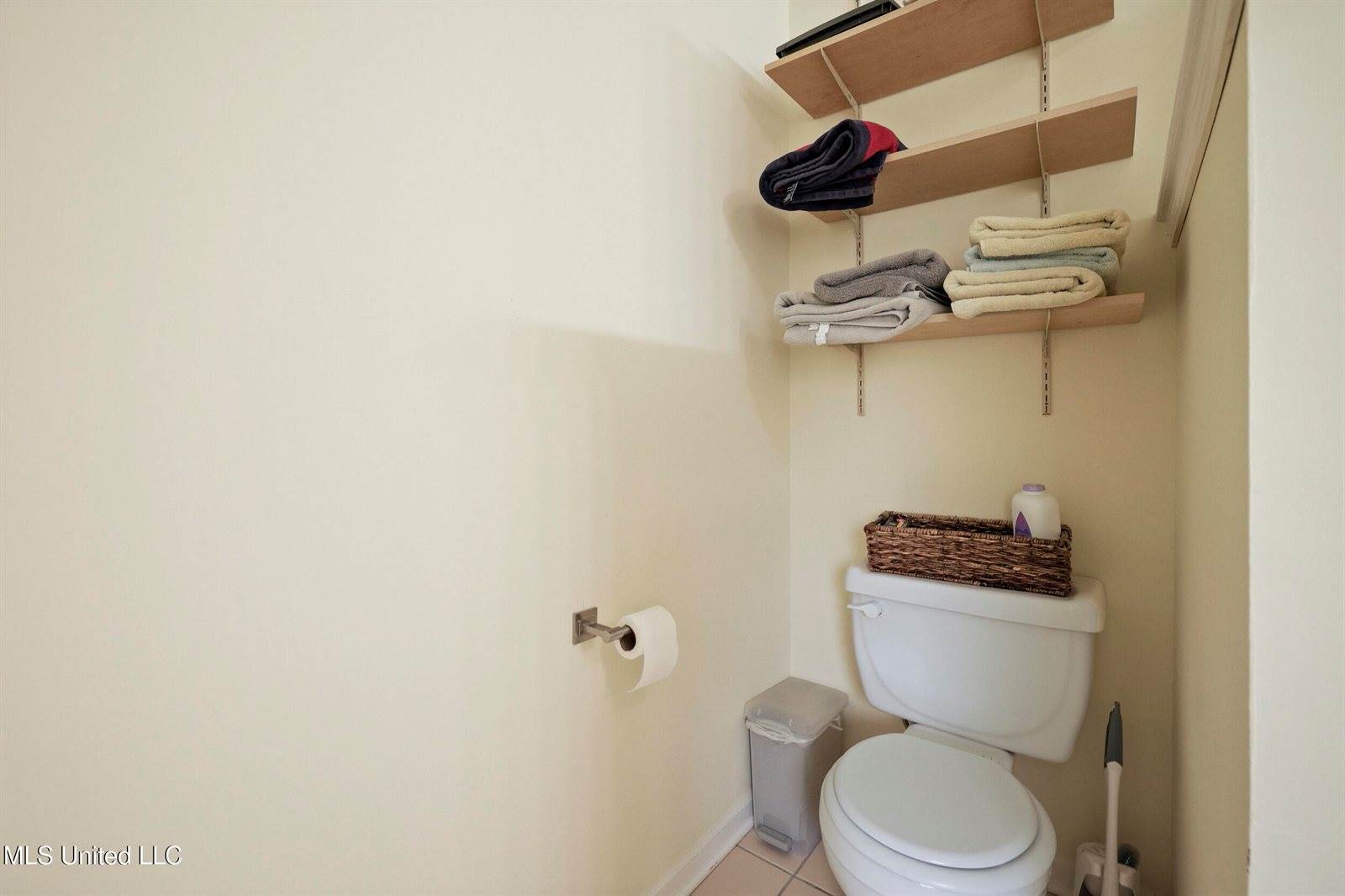 11066 Bayview Lane, Biloxi, MS 39532