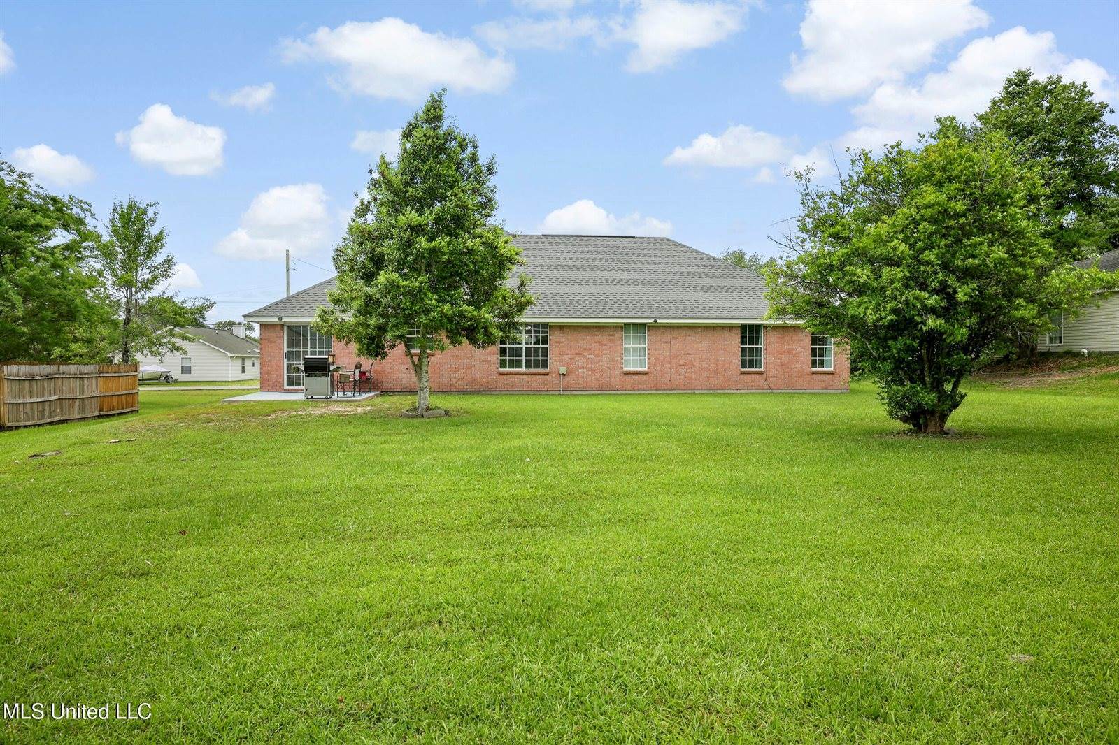 11066 Bayview Lane, Biloxi, MS 39532