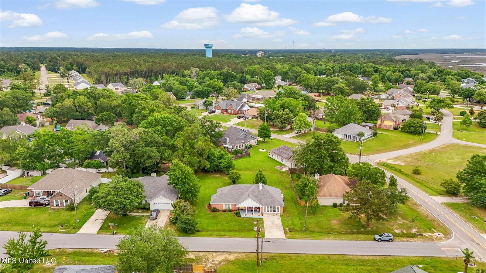 11066 Bayview Lane, Biloxi, MS 39532