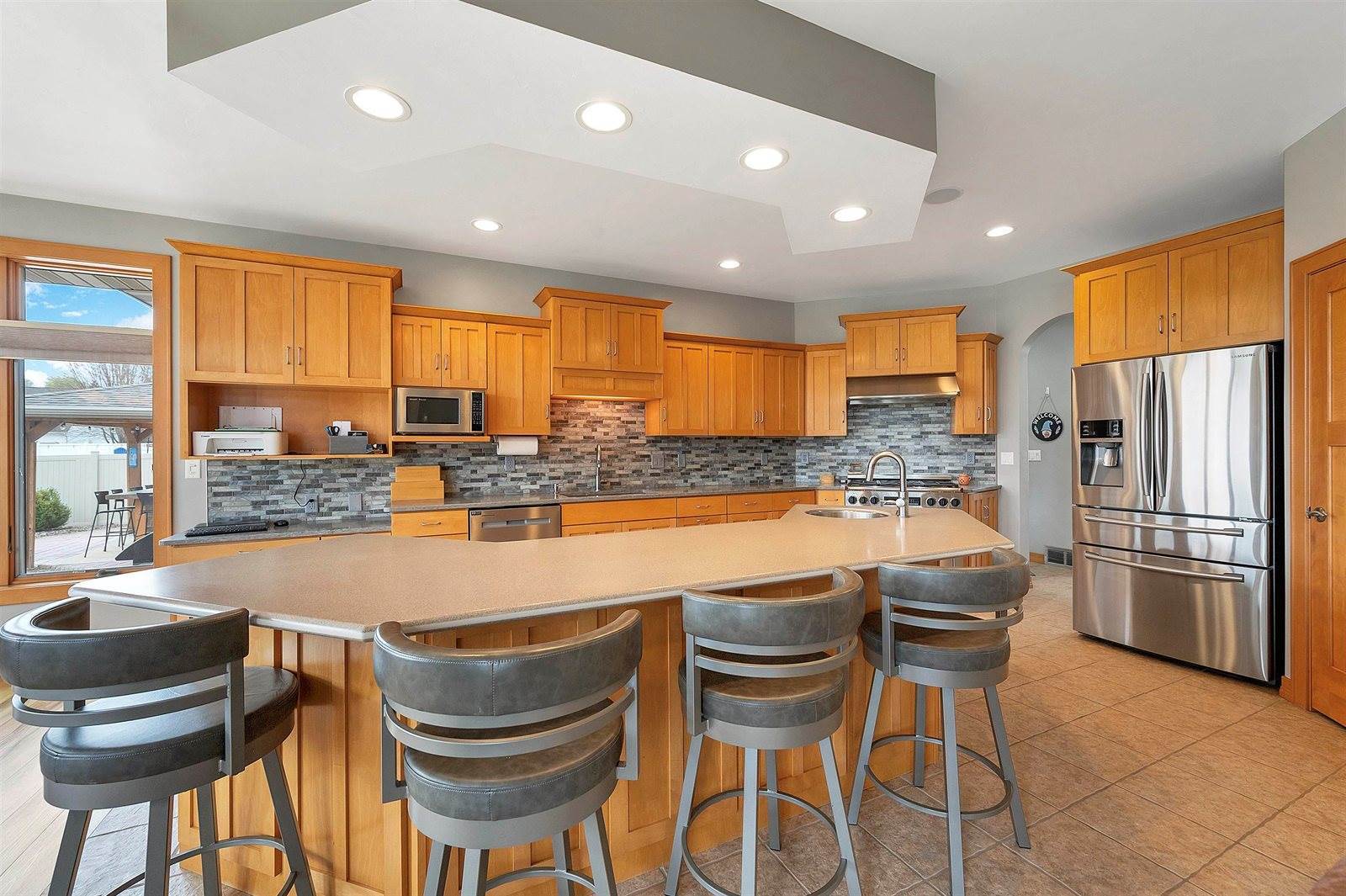 1520 Belle Plane Circle, Howard, WI 54313