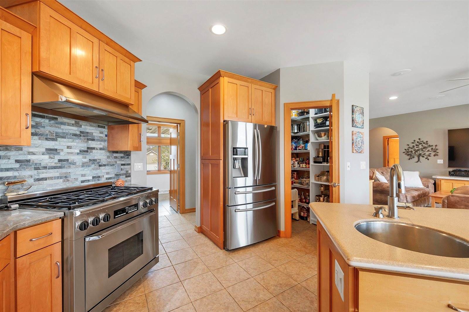 1520 Belle Plane Circle, Howard, WI 54313