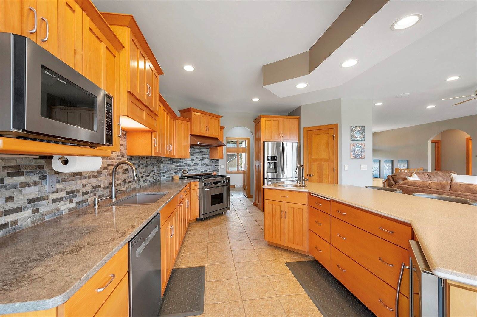 1520 Belle Plane Circle, Howard, WI 54313