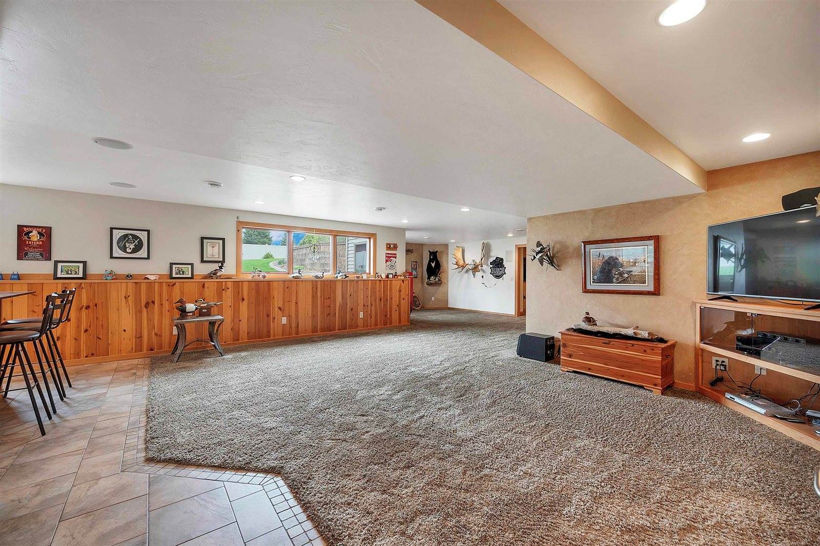 1520 Belle Plane Circle, Howard, WI 54313