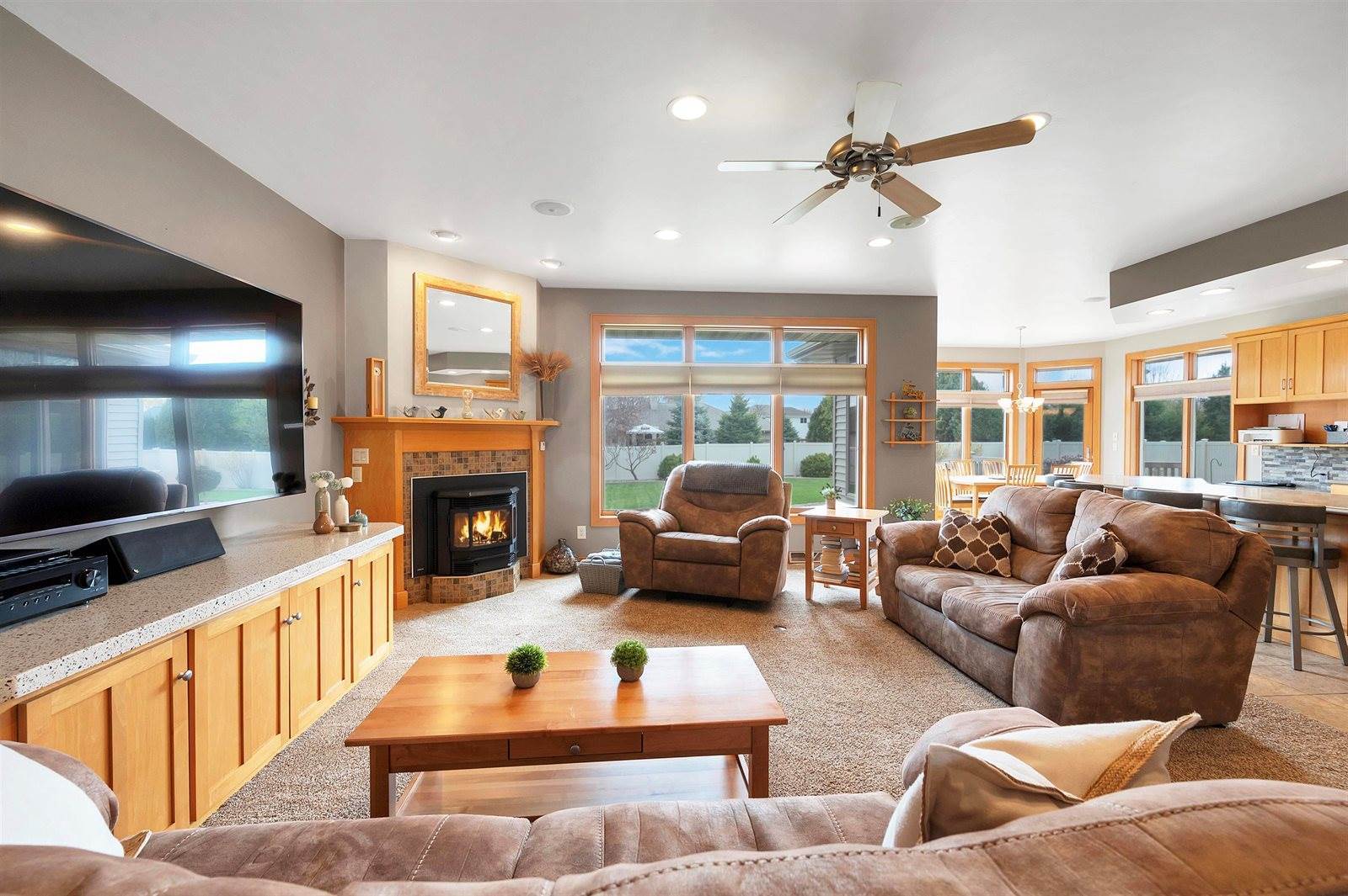 1520 Belle Plane Circle, Howard, WI 54313