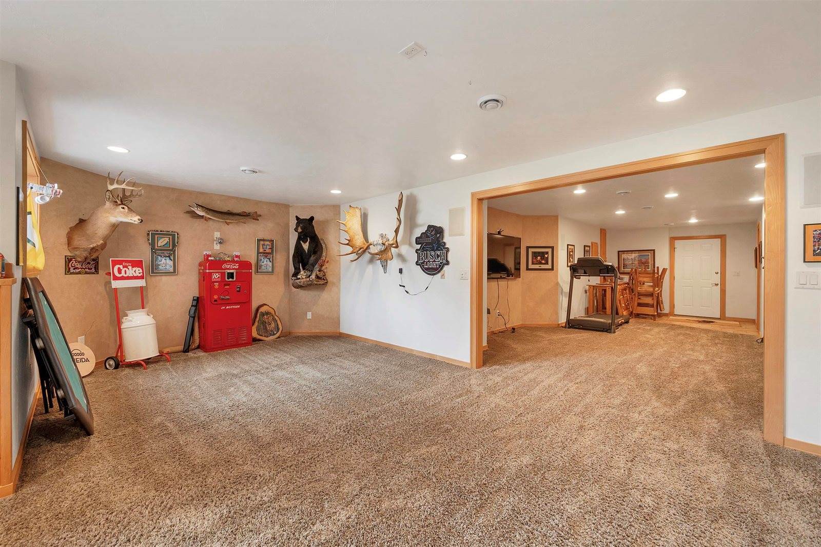 1520 Belle Plane Circle, Howard, WI 54313