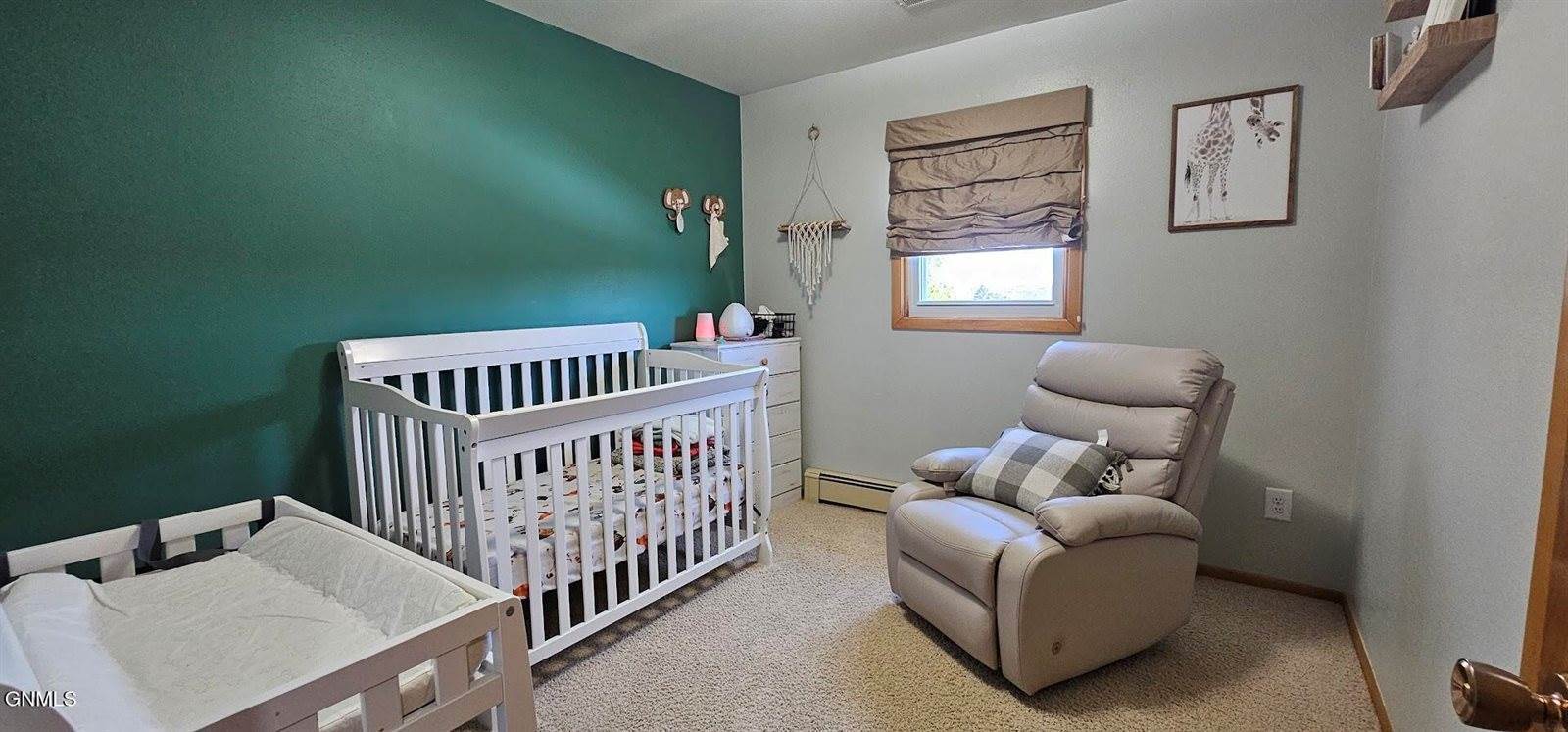 1013 5th Avenue NW, Mandan, ND 58554