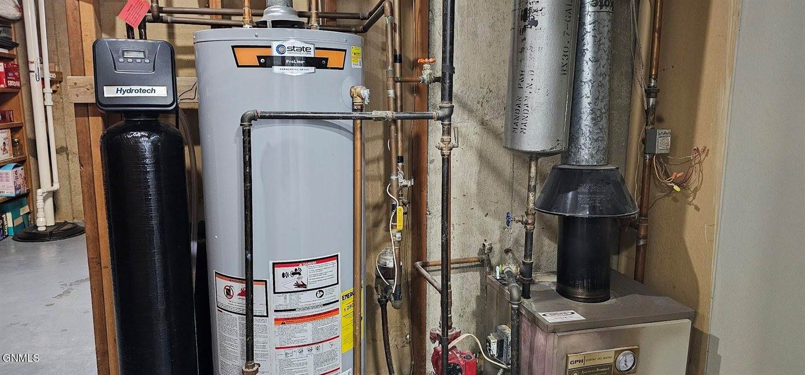 1013 5th Avenue NW, Mandan, ND 58554